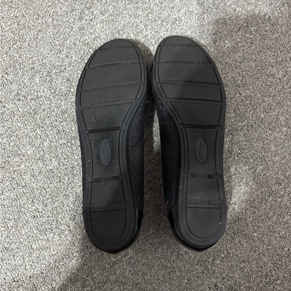 Anne Klein Sport Sparkly Black Flats with Bows - Picture 8 of 12